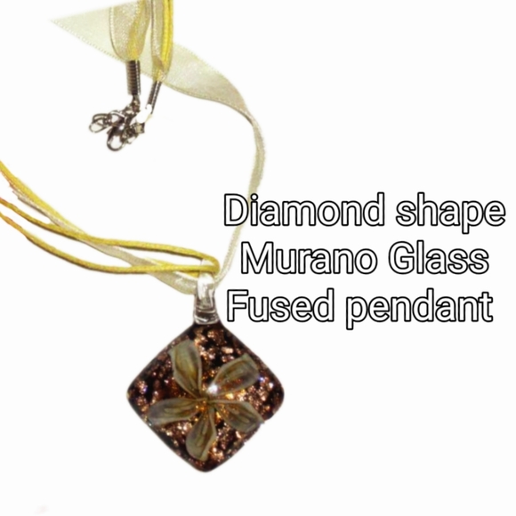 Glitter Glass Pendant Yellow Flower - Picture 6 of 9